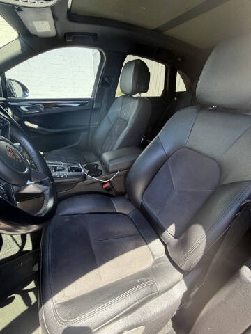 2020 Porsche Macan