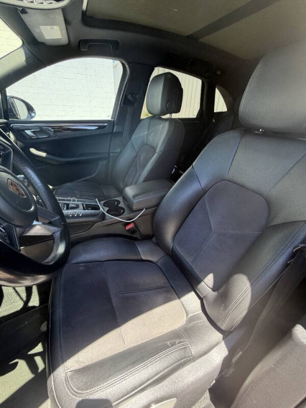 2020 Porsche Macan