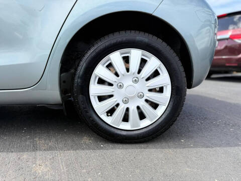 2011 Toyota Yaris