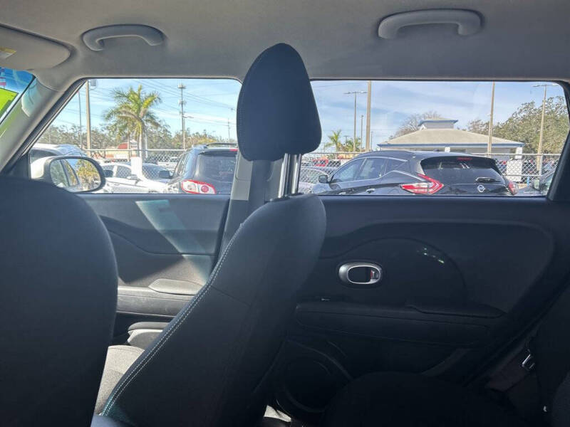 2019 Kia Soul +