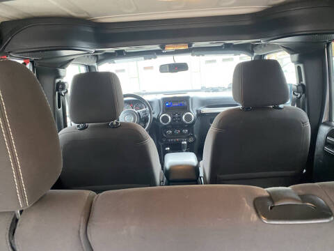 2016 Jeep Wrangler Unlimited Sahara 75th Anniversary