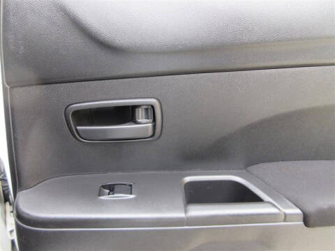 2013 Mitsubishi Outlander Sport ES