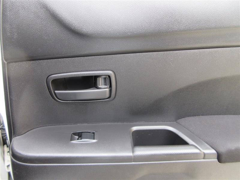 2013 Mitsubishi Outlander Sport ES