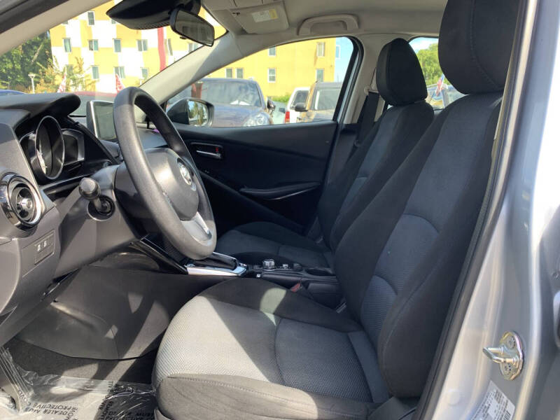 2017 Toyota Yaris iA