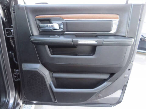 2017 RAM 1500 Laramie