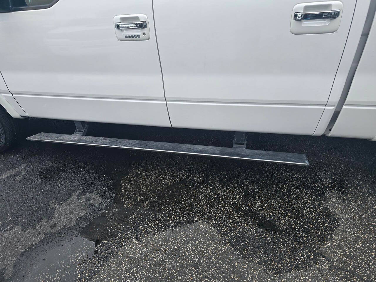 2011 Ford F-150 6