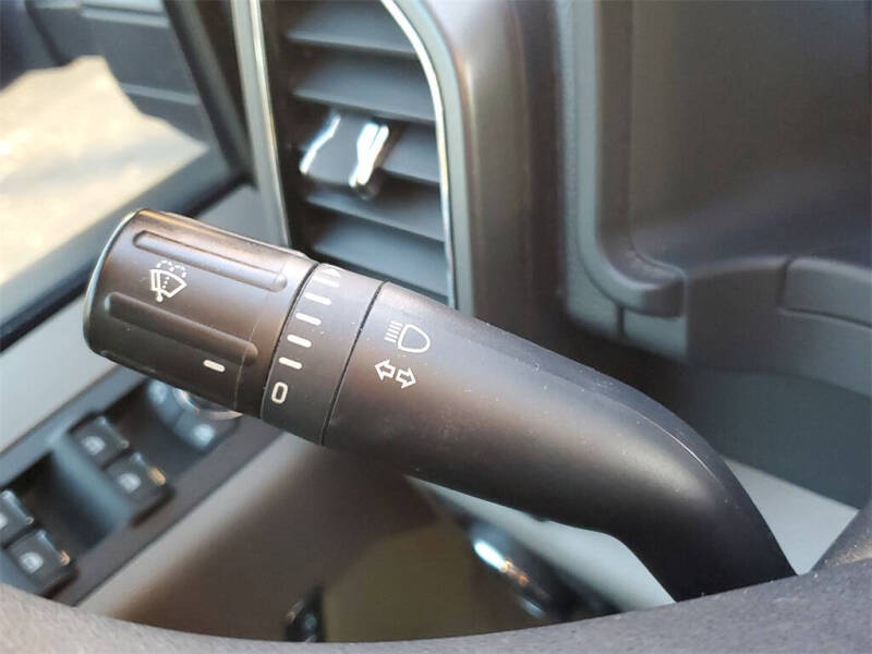 2022 Ford F-450 Super Duty XLT