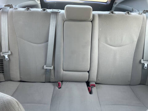 2011 Toyota Prius One