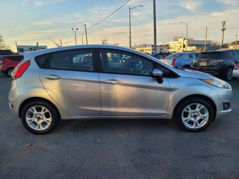 2016 Ford Fiesta SE