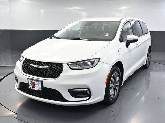 2023 Chrysler Pacifica Plug-In Hybrid Touring L
