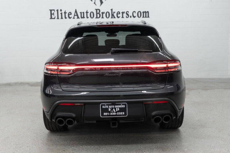 2023 Porsche Macan T