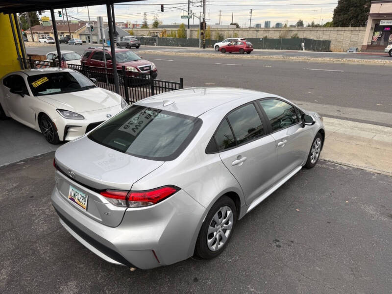 2022 Toyota Corolla LE