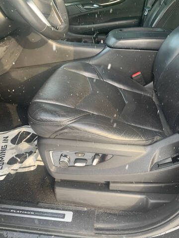 2018 Cadillac Escalade Platinum