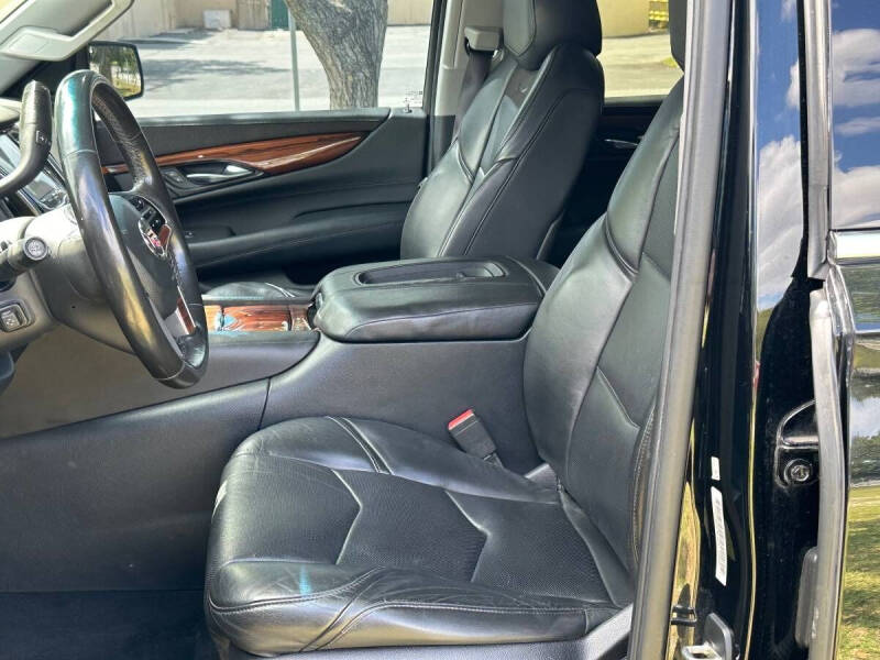 2015 Cadillac Escalade Premium