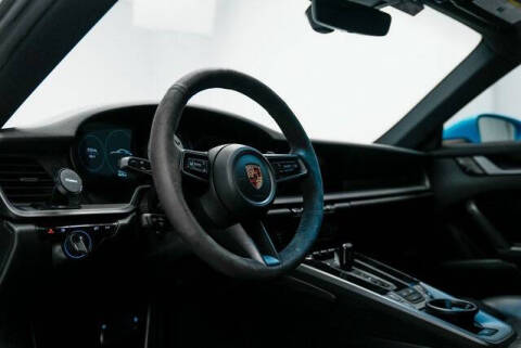 2020 Porsche 911 Carrera