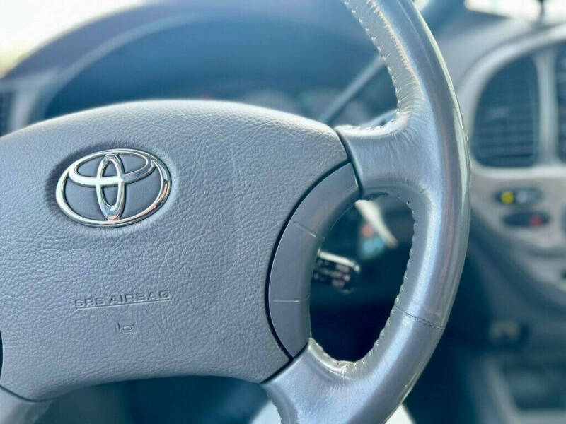 2003 Toyota Sequoia Limited