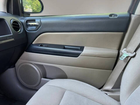 2012 Jeep Compass Sport