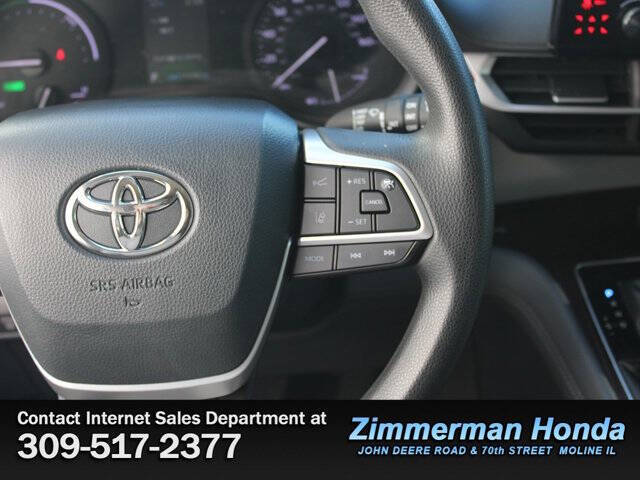 2021 Toyota Sienna LE 8-Passenger