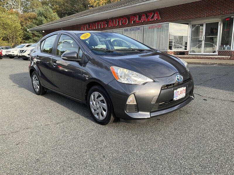2014 Toyota Prius c Two