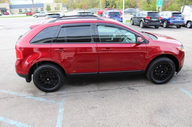 2013 Ford Edge SEL photo 8