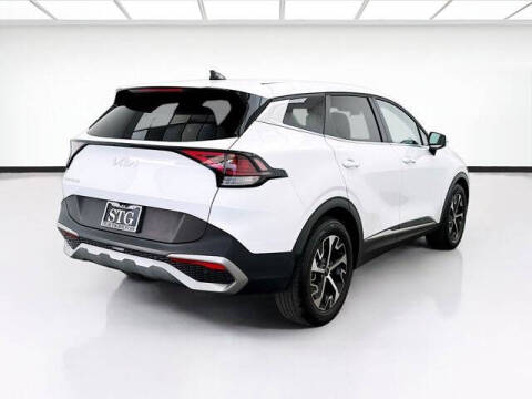 2024 Kia Sportage EX