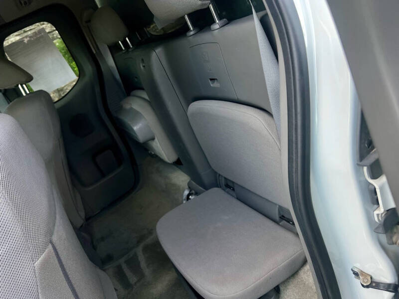 2017 Nissan Frontier S