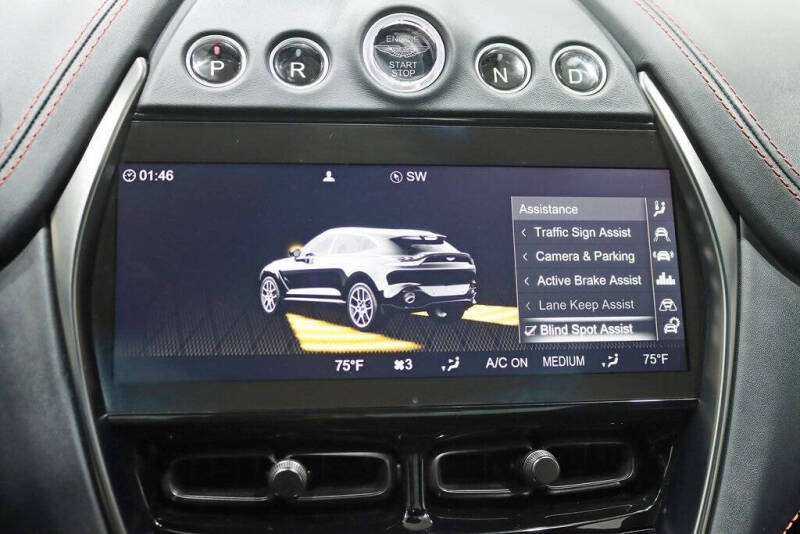 2024 Aston Martin DBX 707