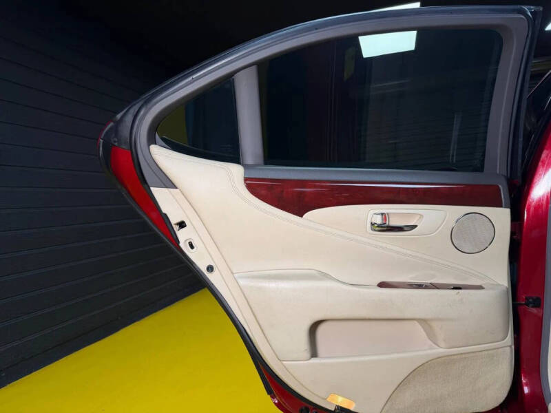 2010 Lexus LS 460