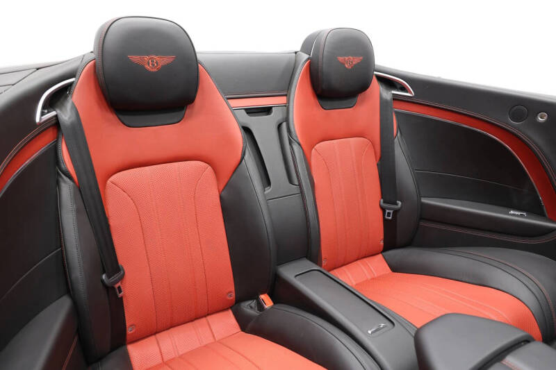 2020 Bentley Continental GTC V8