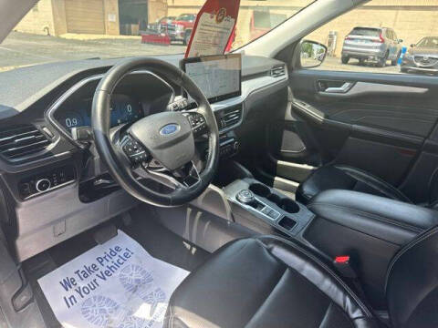 2024 Ford Escape Platinum