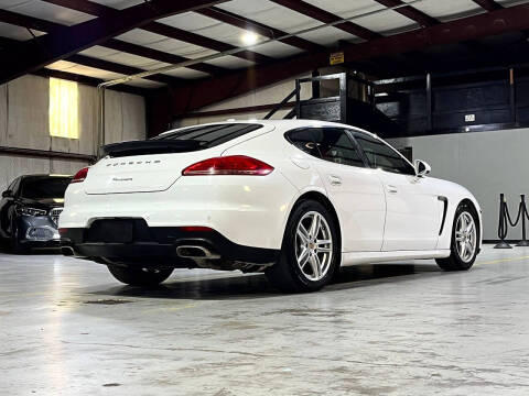 2014 Porsche Panamera 4