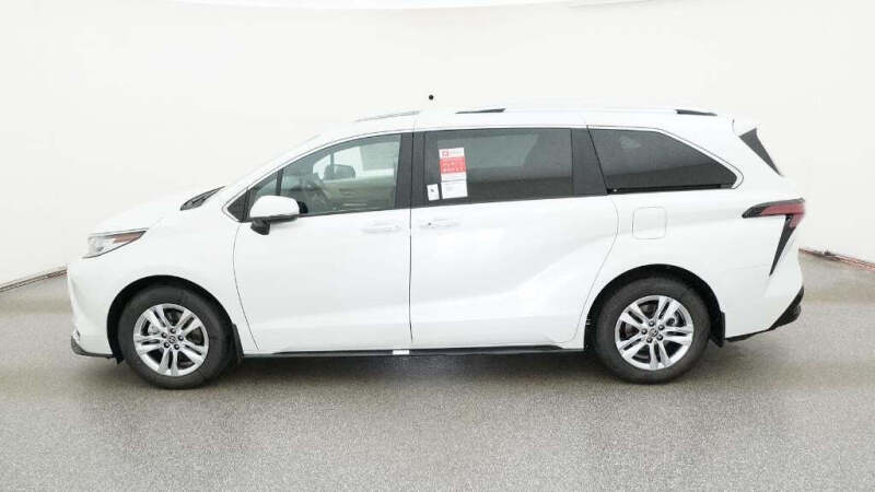 2026 Toyota Sienna Limited 7-Passenger