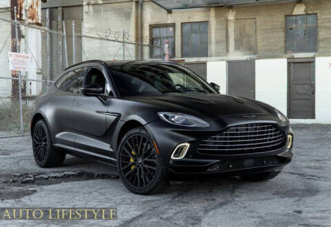 2022 Aston Martin DBX