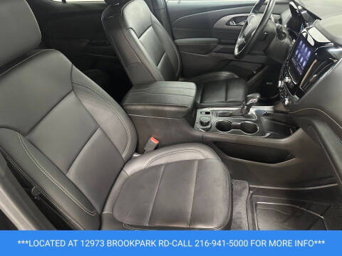 2023 Chevrolet Traverse LT Leather