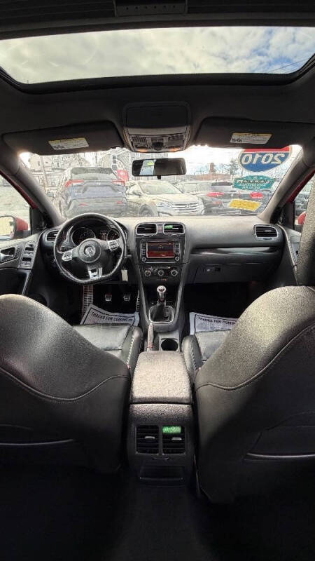 2010 Volkswagen GTI Base PZEV