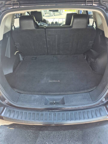 2012 Nissan Rogue SV w/SL Package