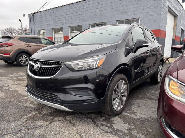 2018 Buick Encore Preferred's photo