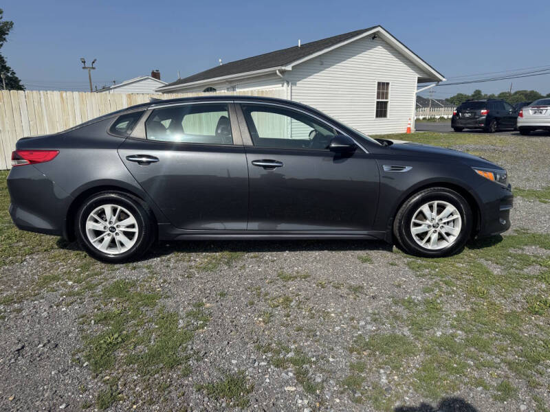 2017 Kia Optima LX