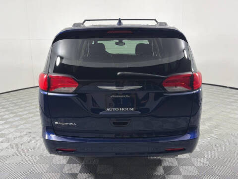 2017 Chrysler Pacifica LX