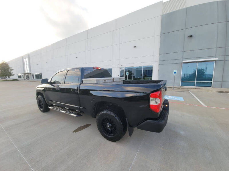 2014 Toyota Tundra SR