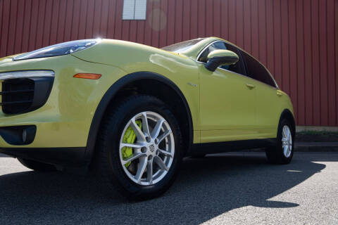 2015 Porsche Cayenne S E-Hybrid