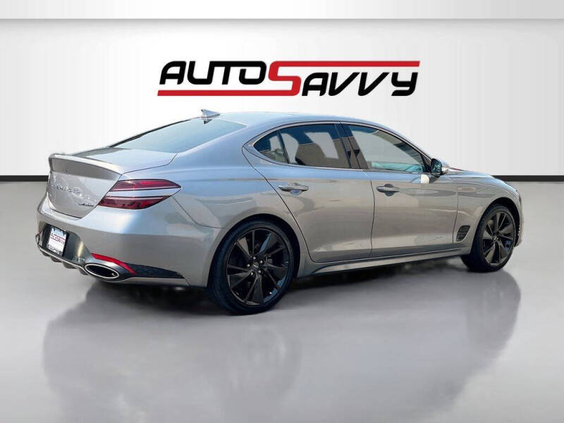 2023 Genesis G70
