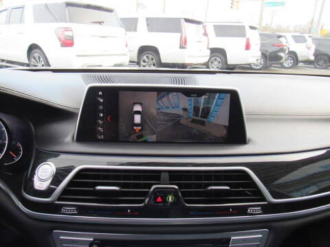 2019 BMW 7 Series 740i