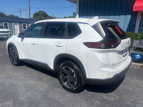 2025 Nissan Rogue SV