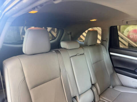 2016 Toyota Highlander XLE