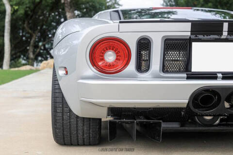 2005 Ford GT