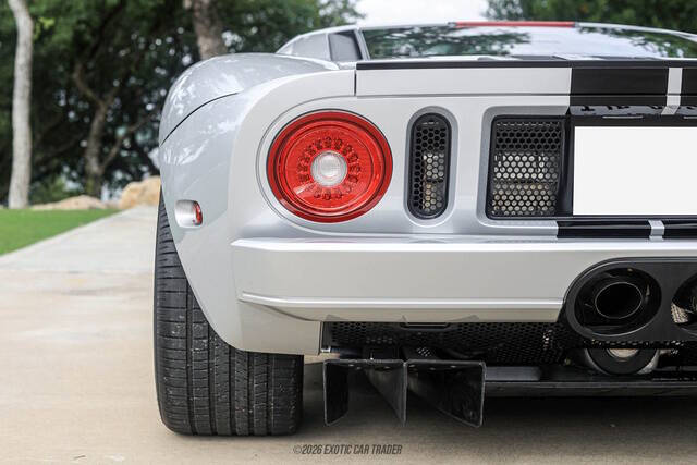 2005 Ford GT