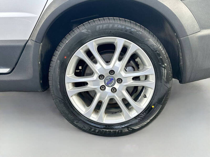 2016 Volvo XC70 T5 Drive-E Premier