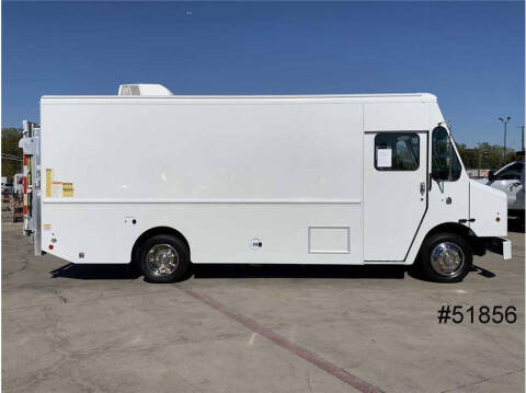 2016 Freightliner MT45 Chassis