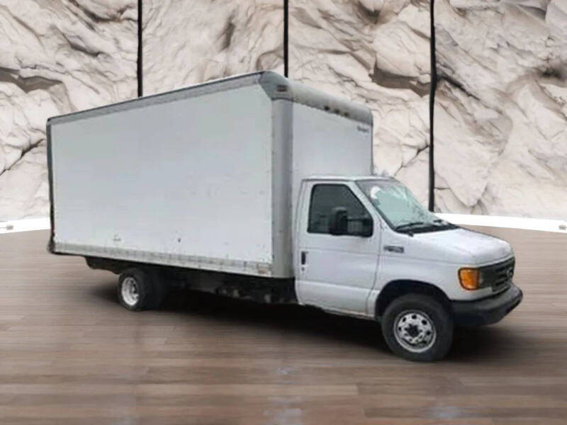2004 Ford E-Series E-450 SD